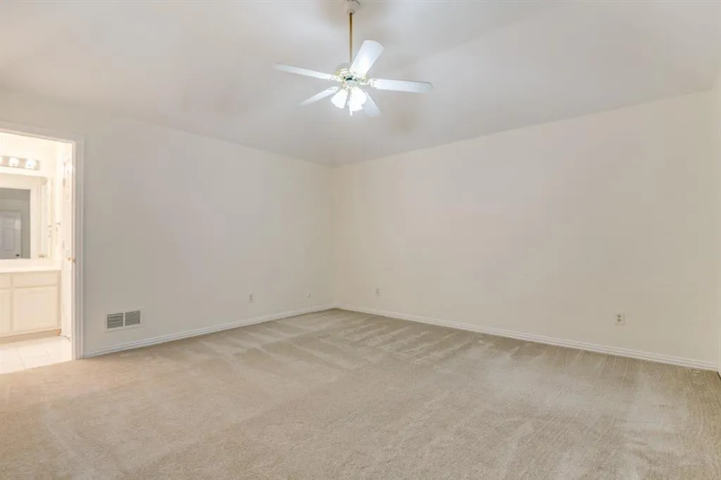 3720 Southport Drive