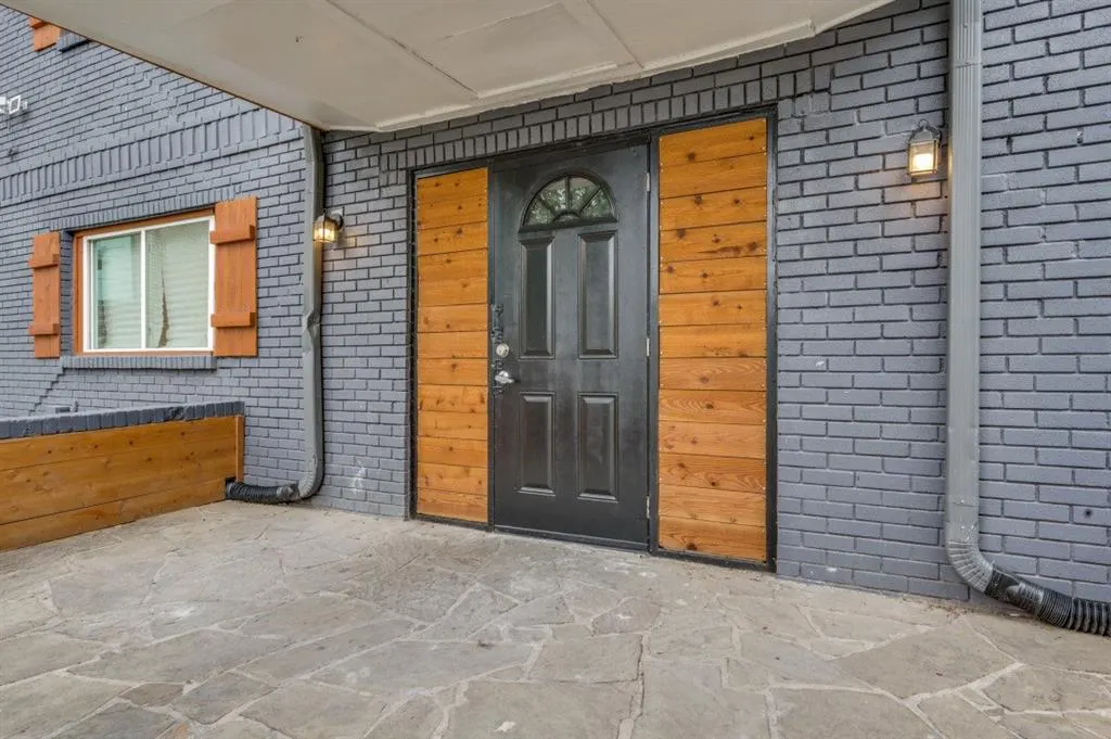 4407 San Jacinto Street, #202
