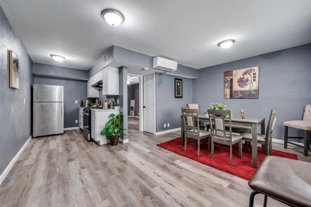 4407 San Jacinto Street, #202