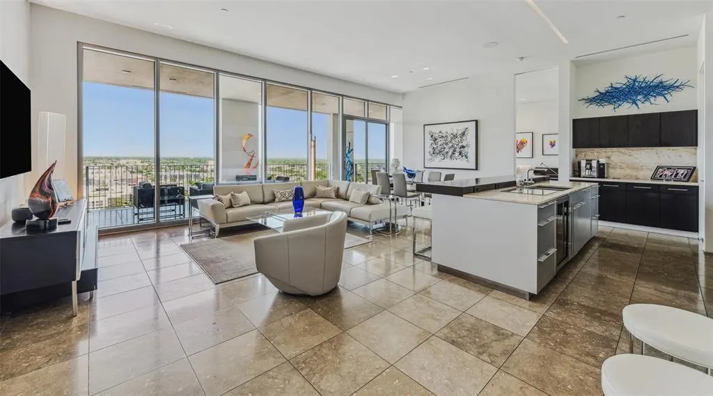 1717 Arts Plaza, #1804