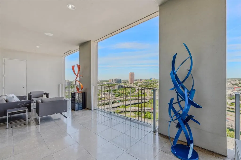 1717 Arts Plaza, #1804
