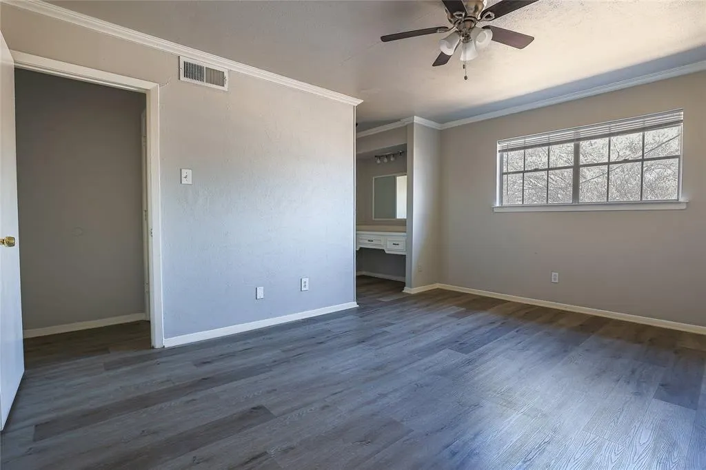 13315 Southview Lane