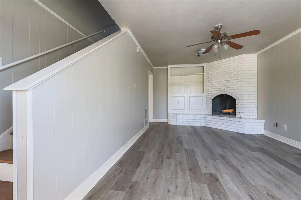 13315 Southview Lane