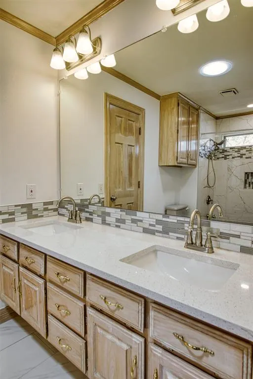 4564 Hitching Post Lane