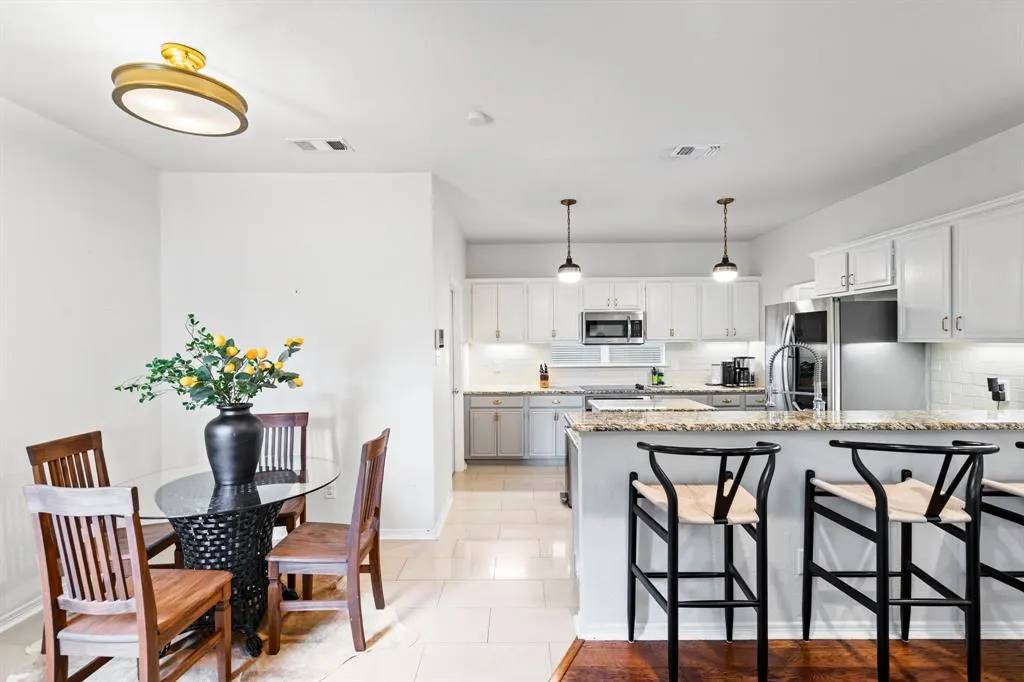7610 Chadwick Court