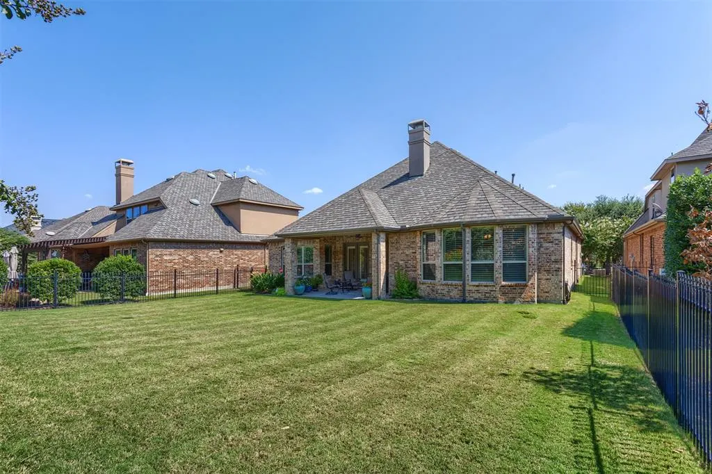 5700 River Highlands Drive