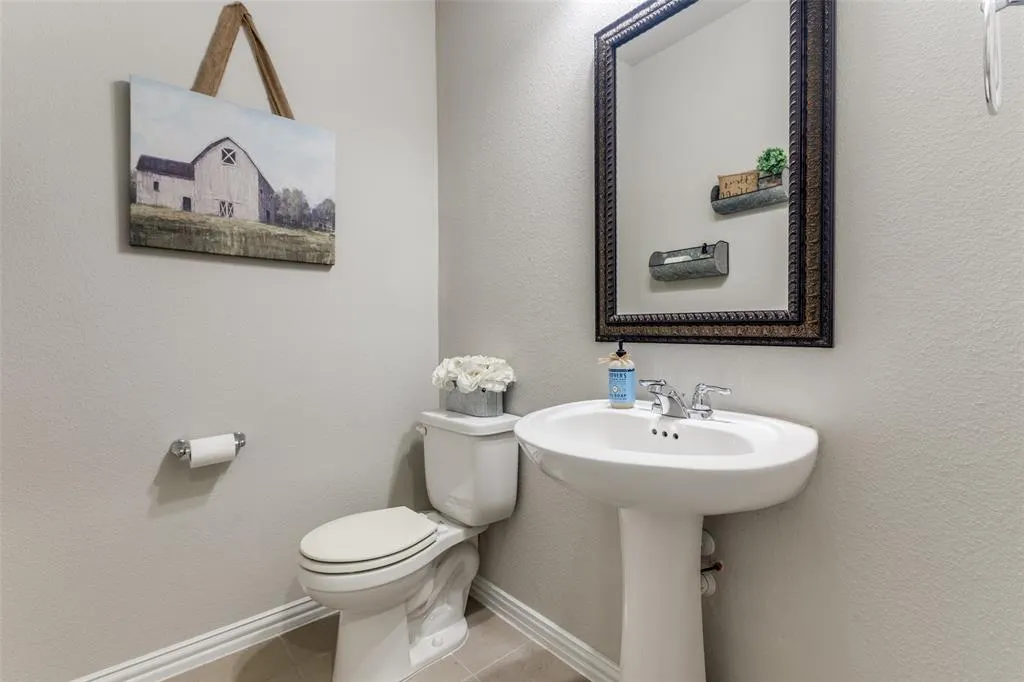 5705 Bender Ridge Drive