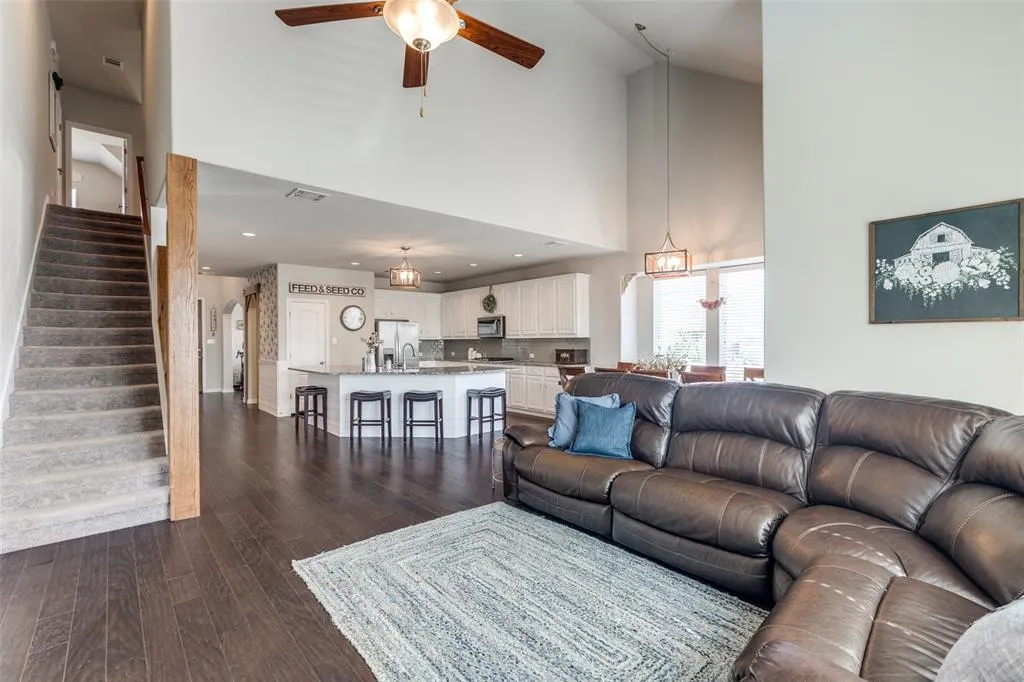5705 Bender Ridge Drive