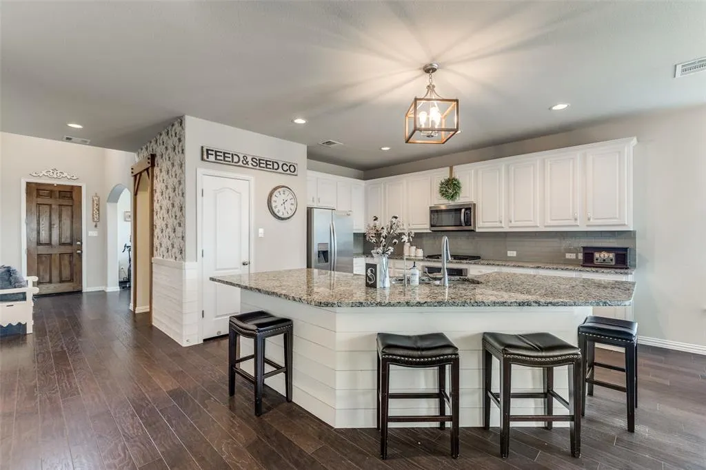 5705 Bender Ridge Drive