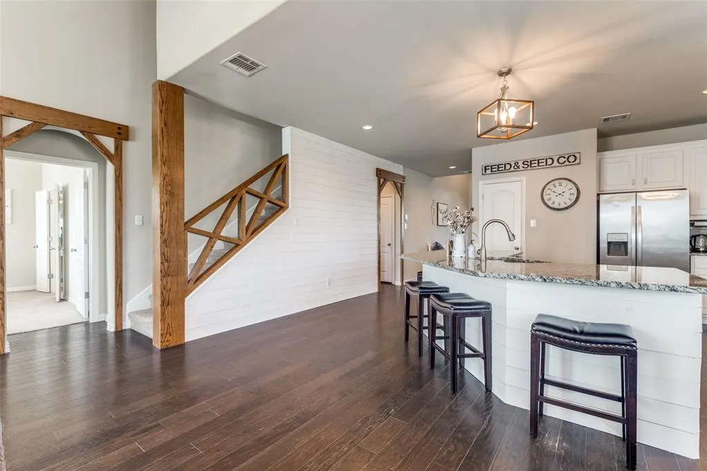 5705 Bender Ridge Drive