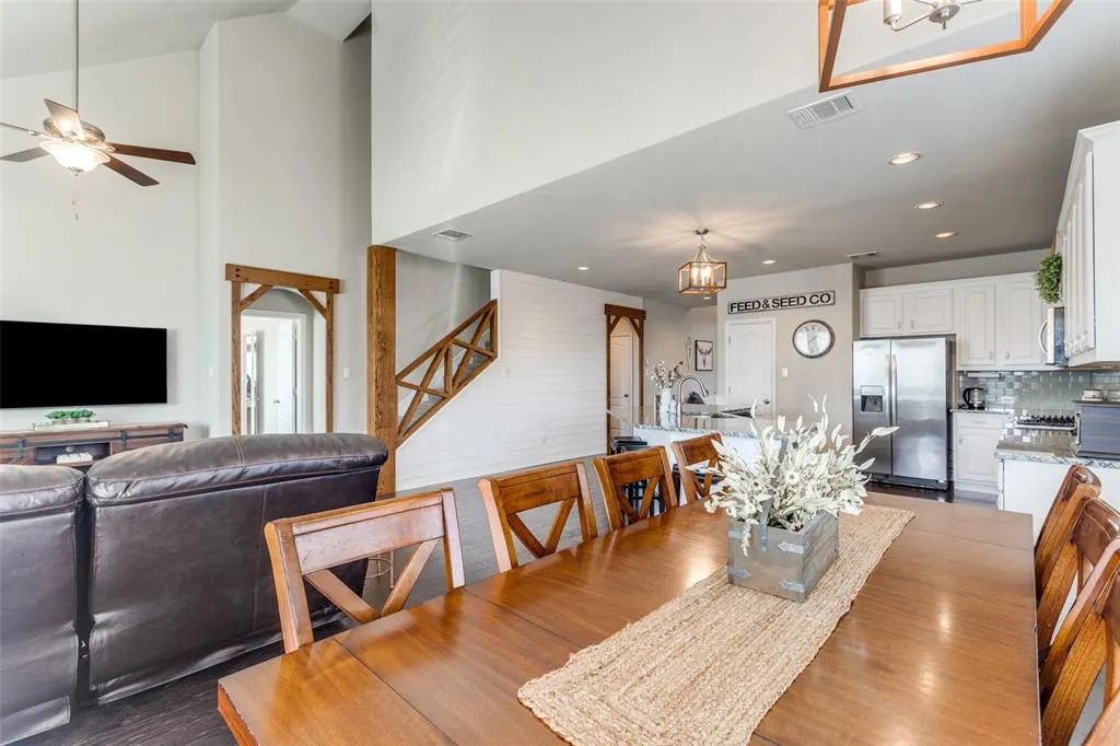 5705 Bender Ridge Drive