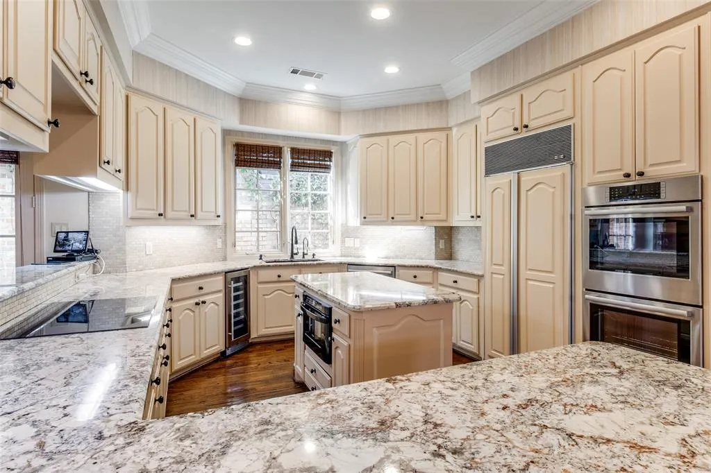 7842 Caruth Court
