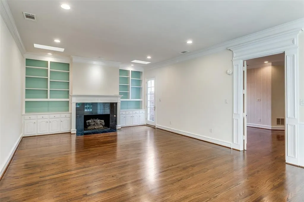 7842 Caruth Court