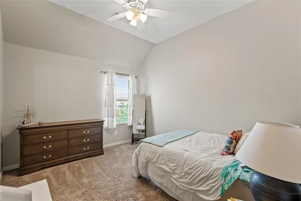 855 Blackwood Drive