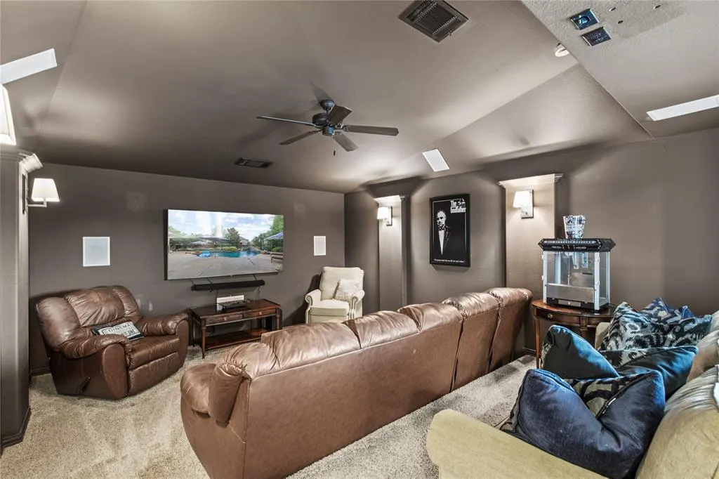 855 Blackwood Drive