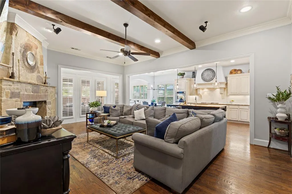 855 Blackwood Drive