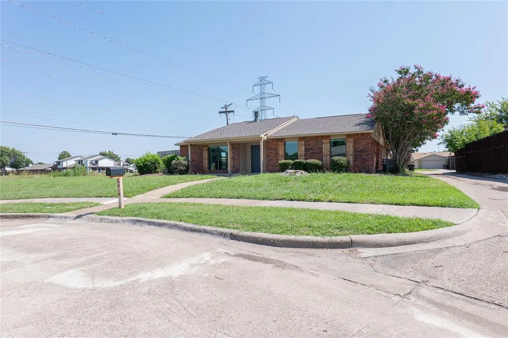 6416 Blanco Court