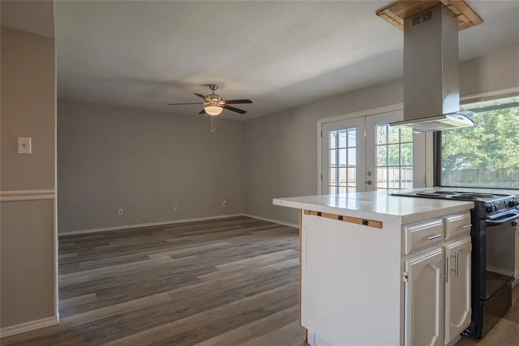 6416 Blanco Court