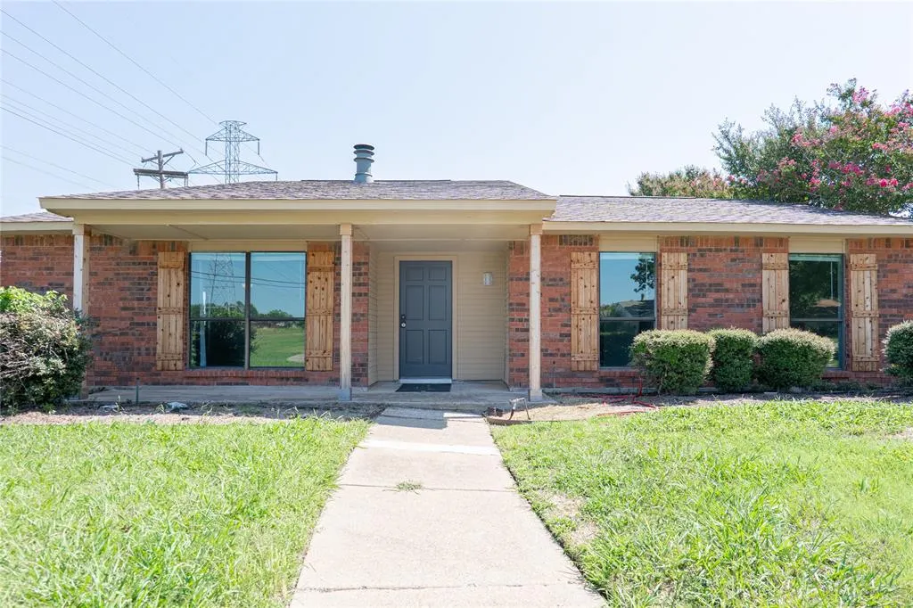 6416 Blanco Court