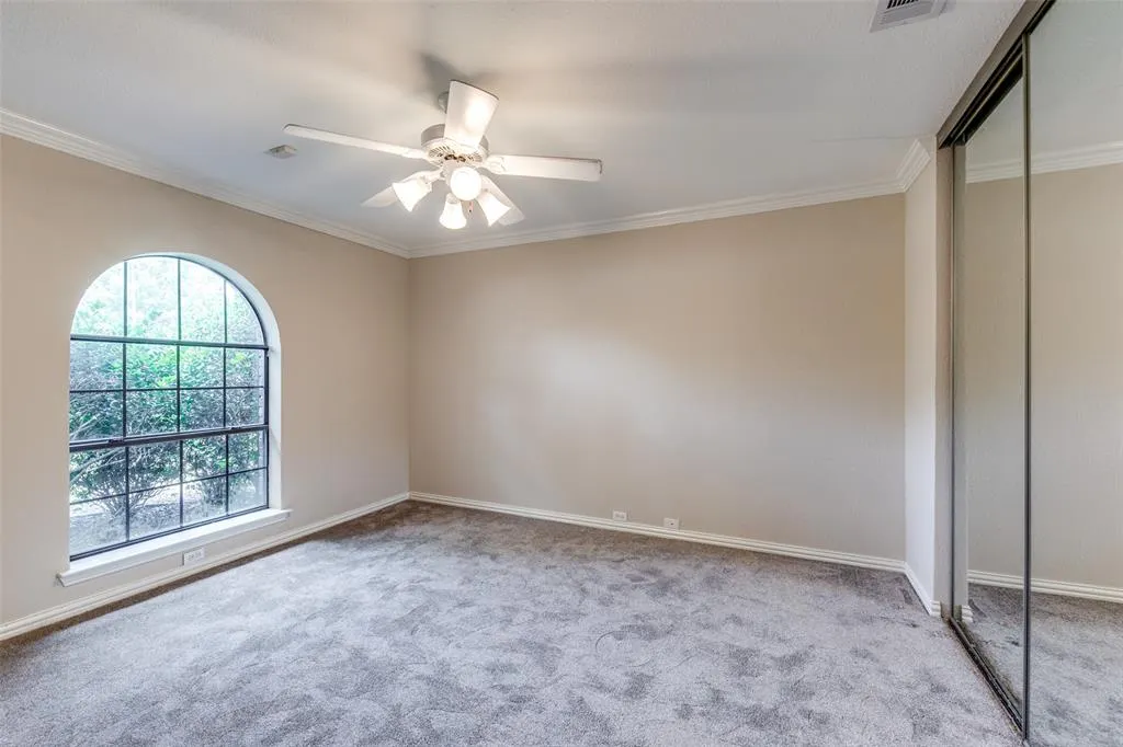 6116 Southern Knoll Drive