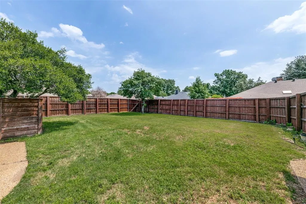 6116 Southern Knoll Drive