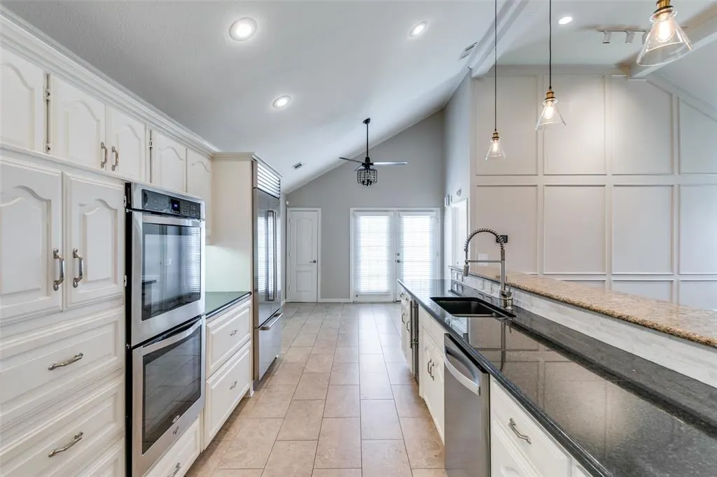 6116 Southern Knoll Drive