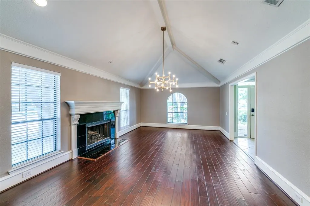 6116 Southern Knoll Drive
