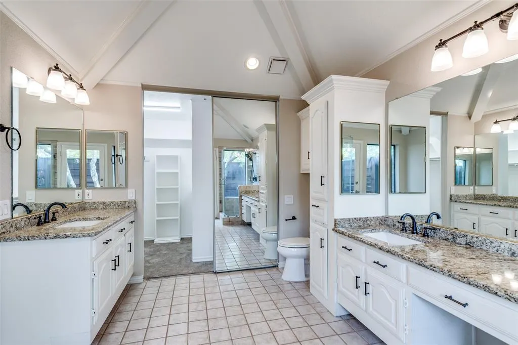6116 Southern Knoll Drive
