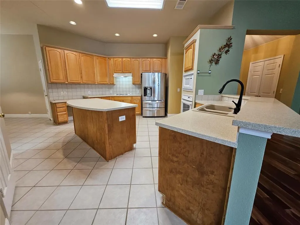 2813 Gulf Breeze Court