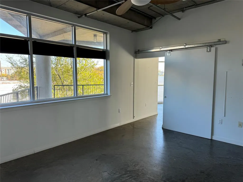 1001 Belleview Street, #201
