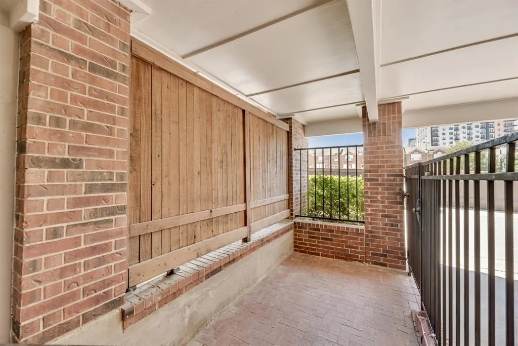 3235 Cole Avenue, #55