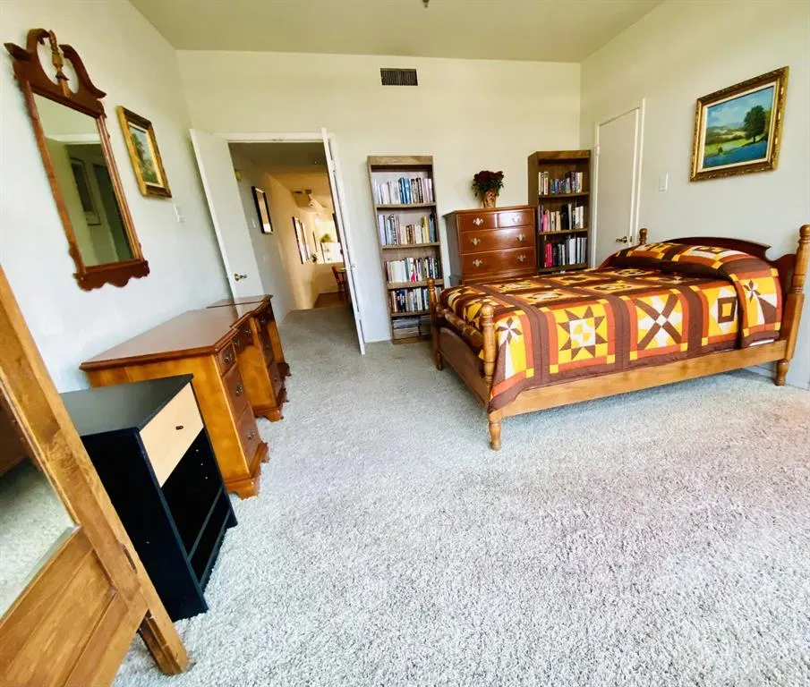 3235 Cole Avenue, #55