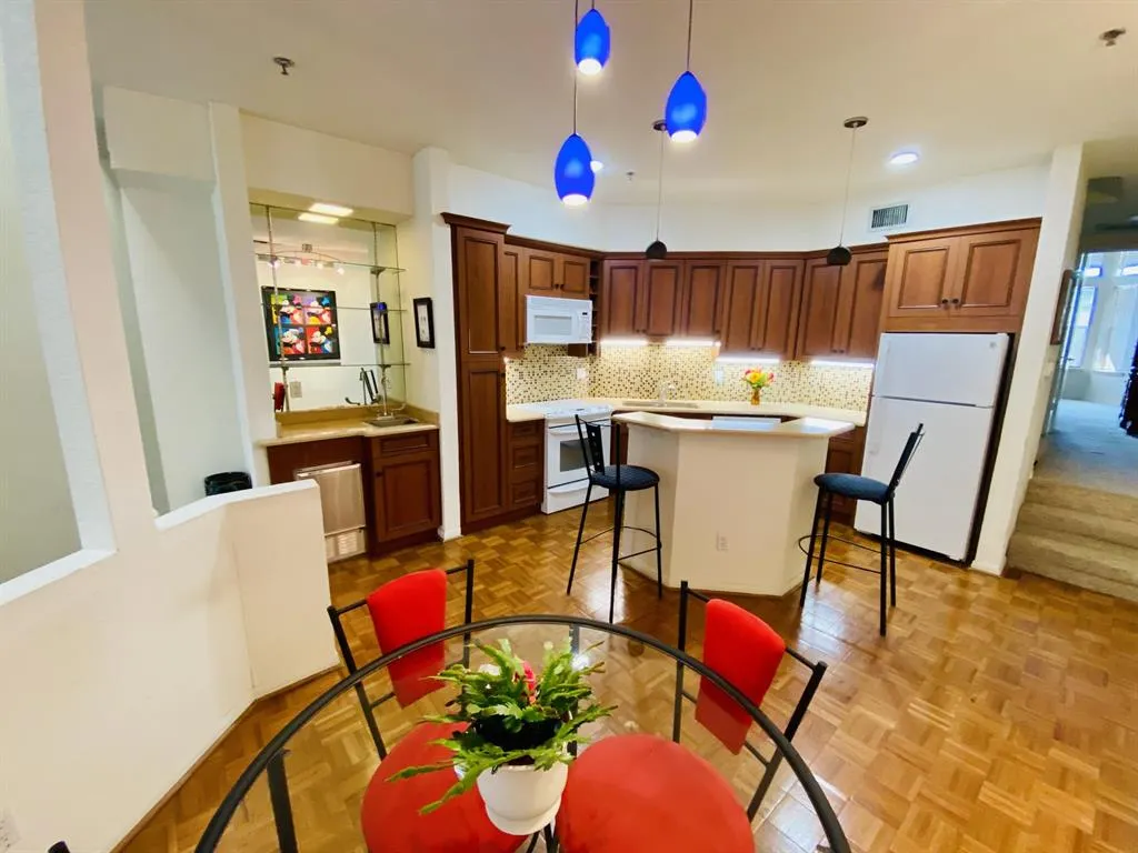 3235 Cole Avenue, #55