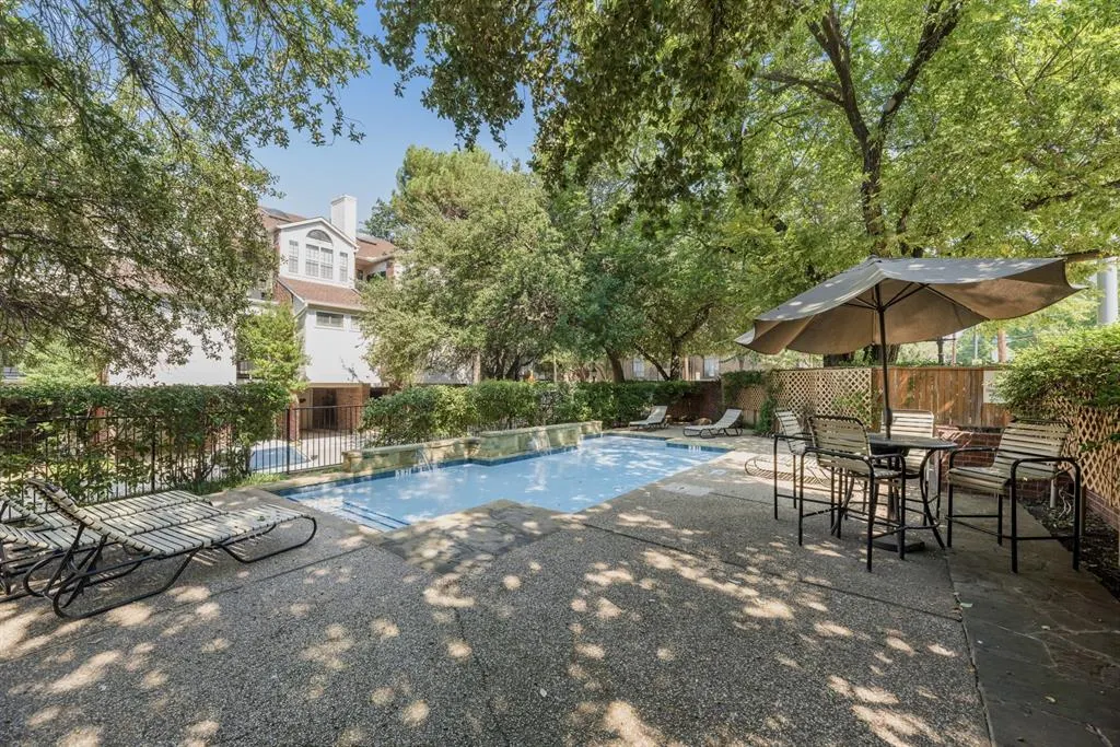 3235 Cole Avenue, #55