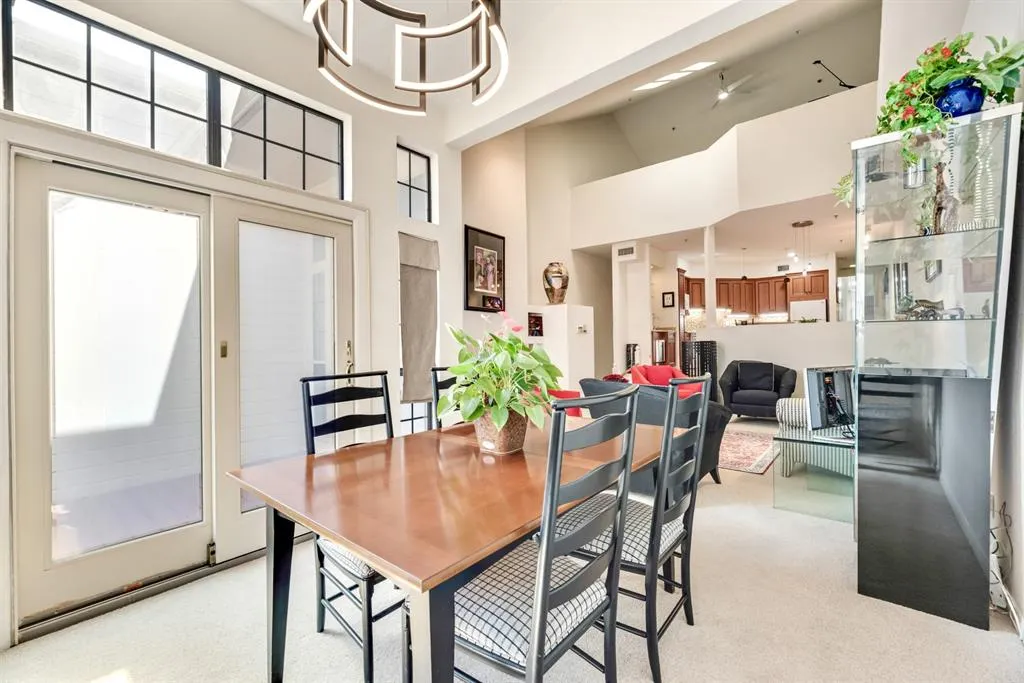 3235 Cole Avenue, #55