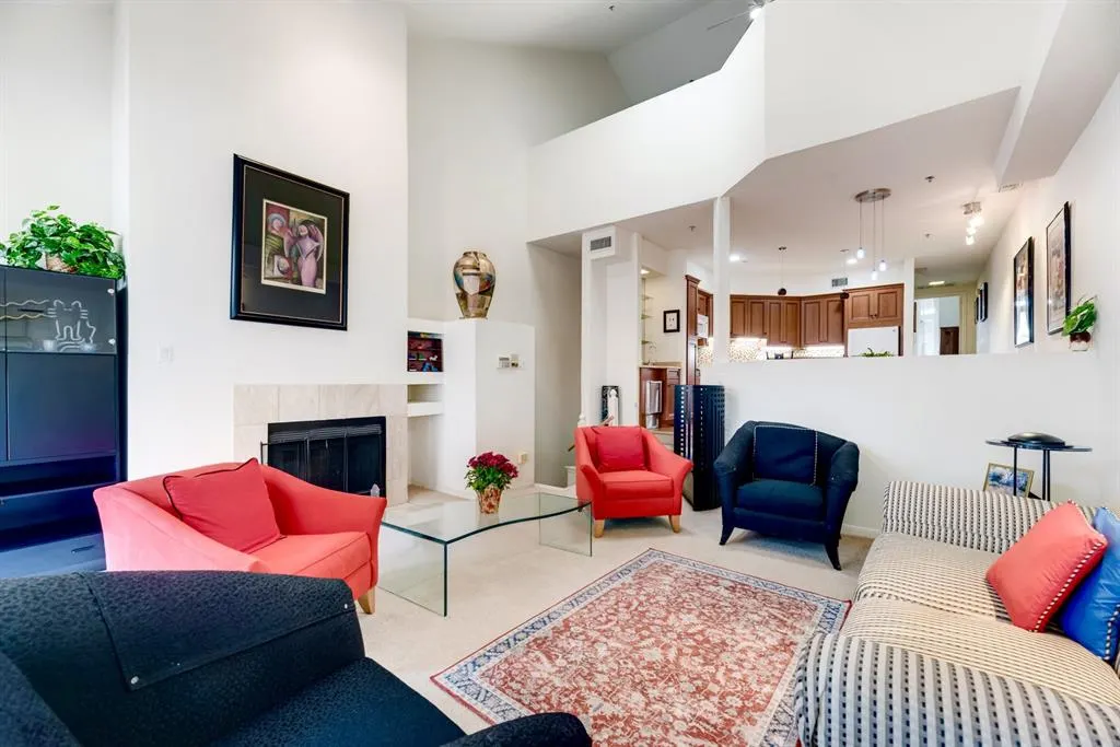 3235 Cole Avenue, #55