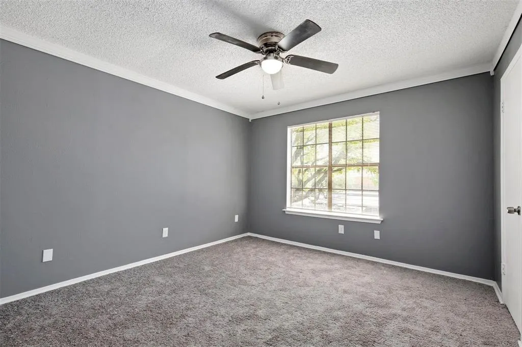 333 Melrose Drive, #27D