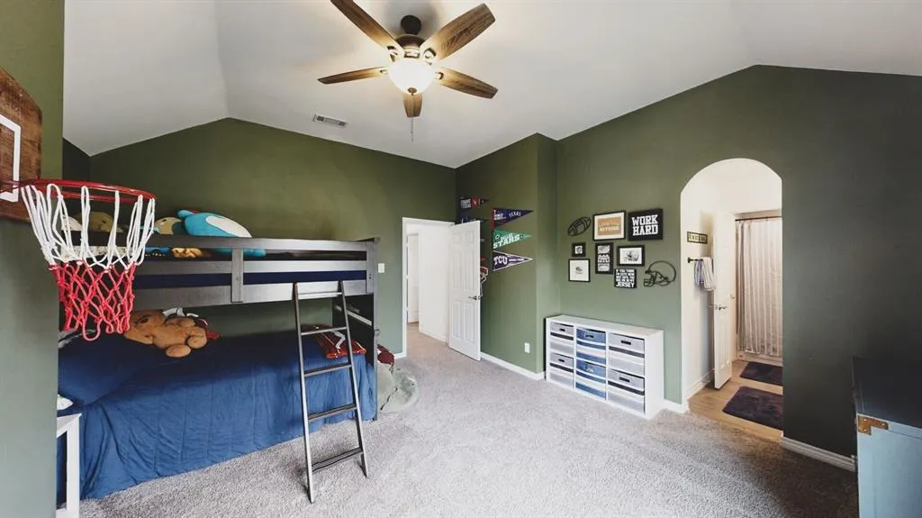 13655 Lincolnshire Lane