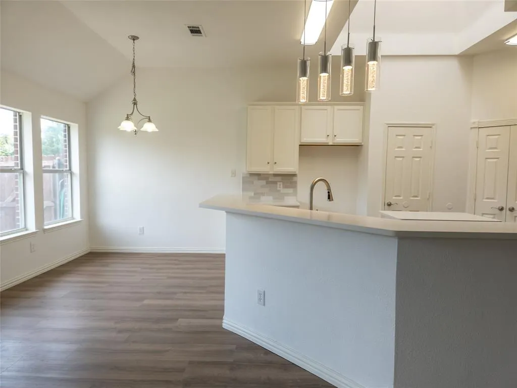 11144 Creekwood Drive