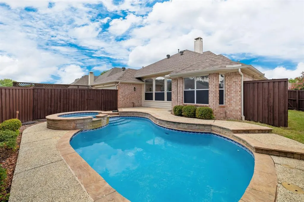 10917 Spring Lake Road
