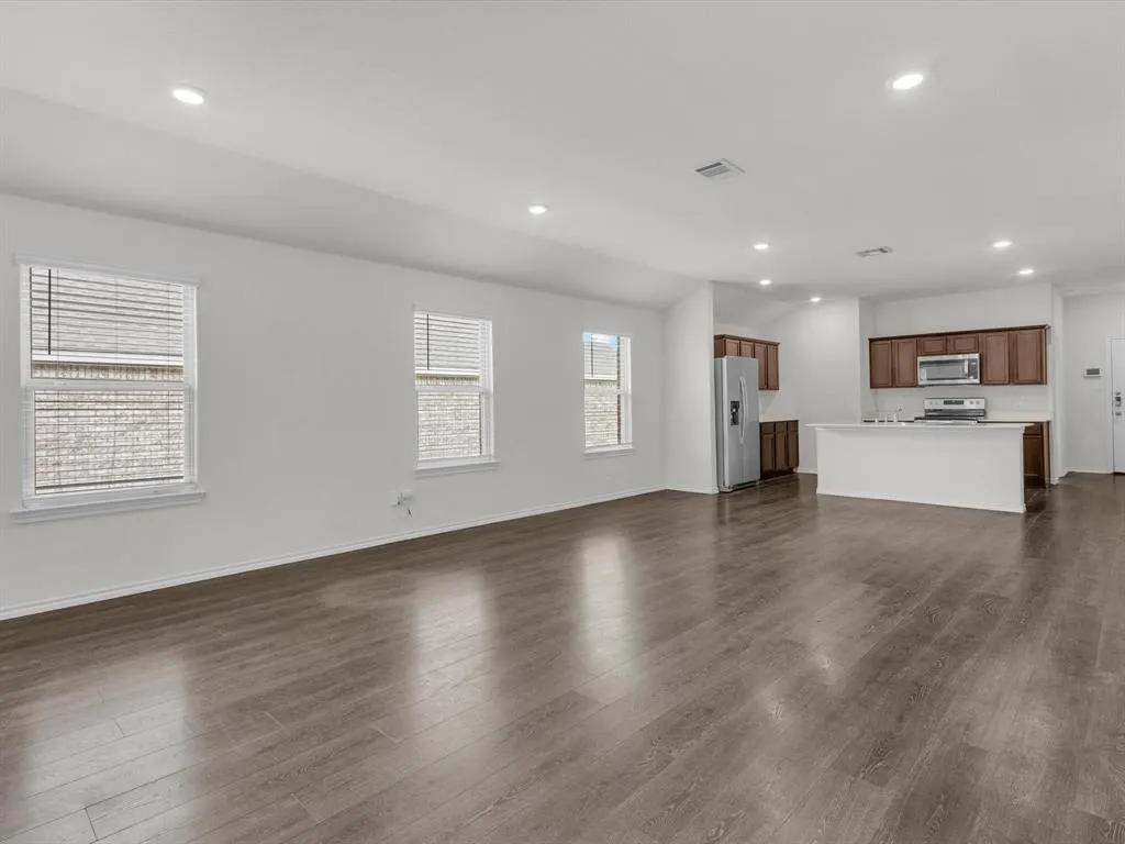 113 Ginger Avenue