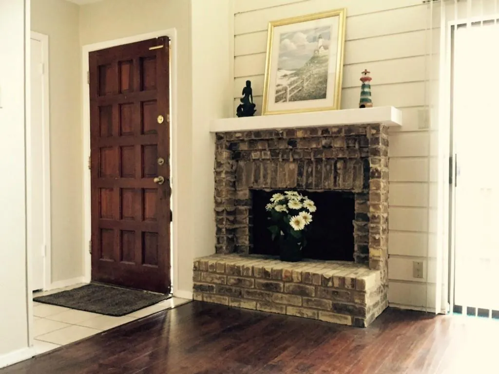 333 Melrose Drive, #5B