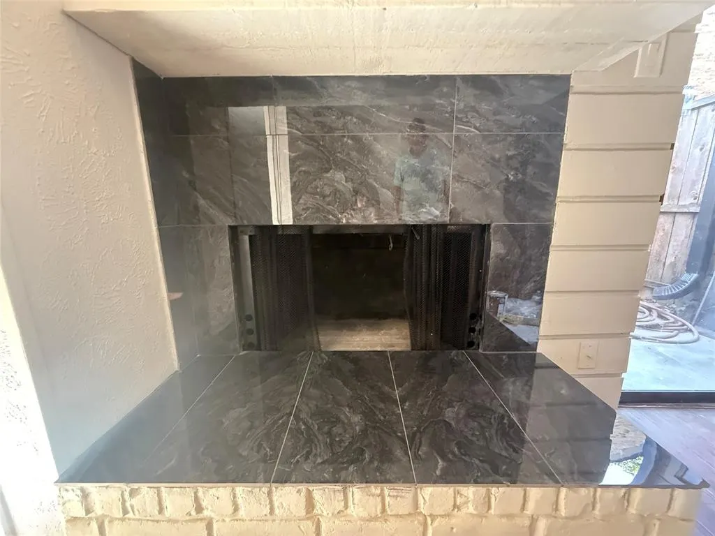 333 Melrose Drive, #5B