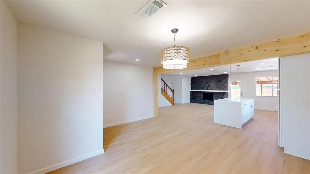 2534 N Saint Augustine Drive