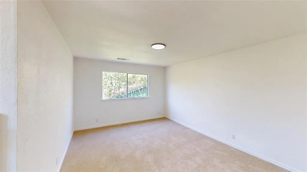 2534 N Saint Augustine Drive