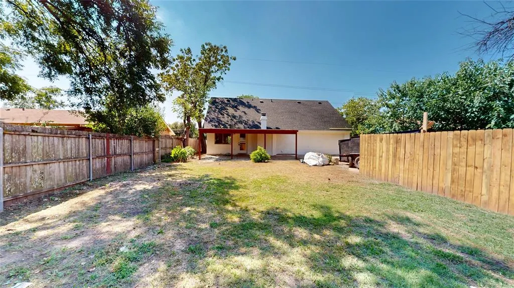 2534 N Saint Augustine Drive