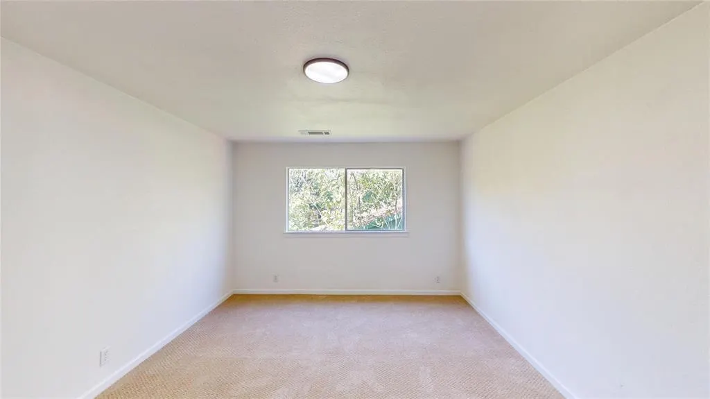 2534 N Saint Augustine Drive