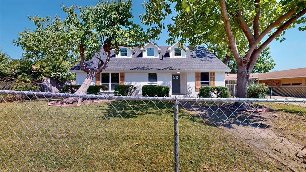 2534 N Saint Augustine Drive