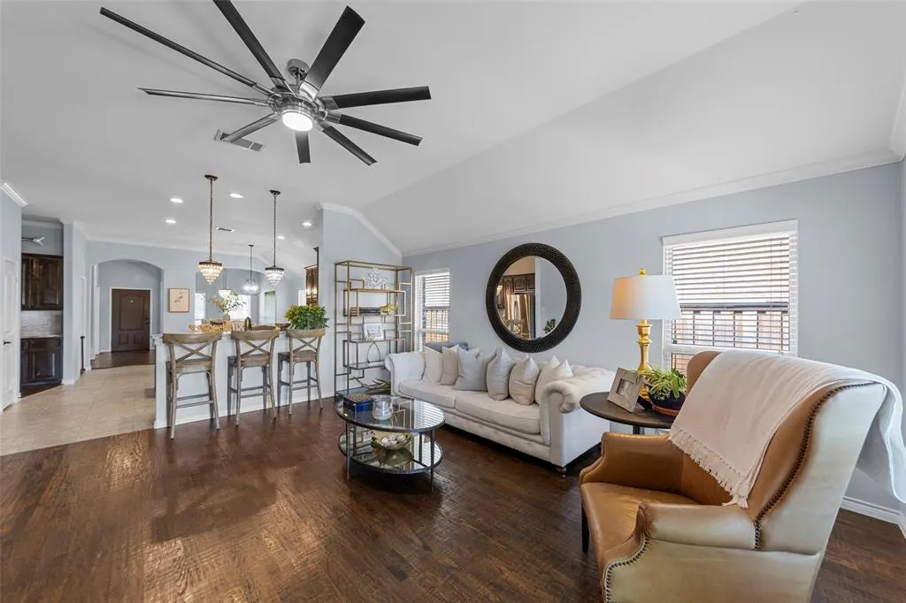 1121 Seclusion Cove Drive