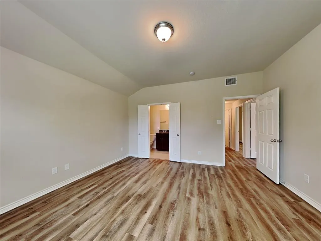 1329 Villa Paloma Boulevard
